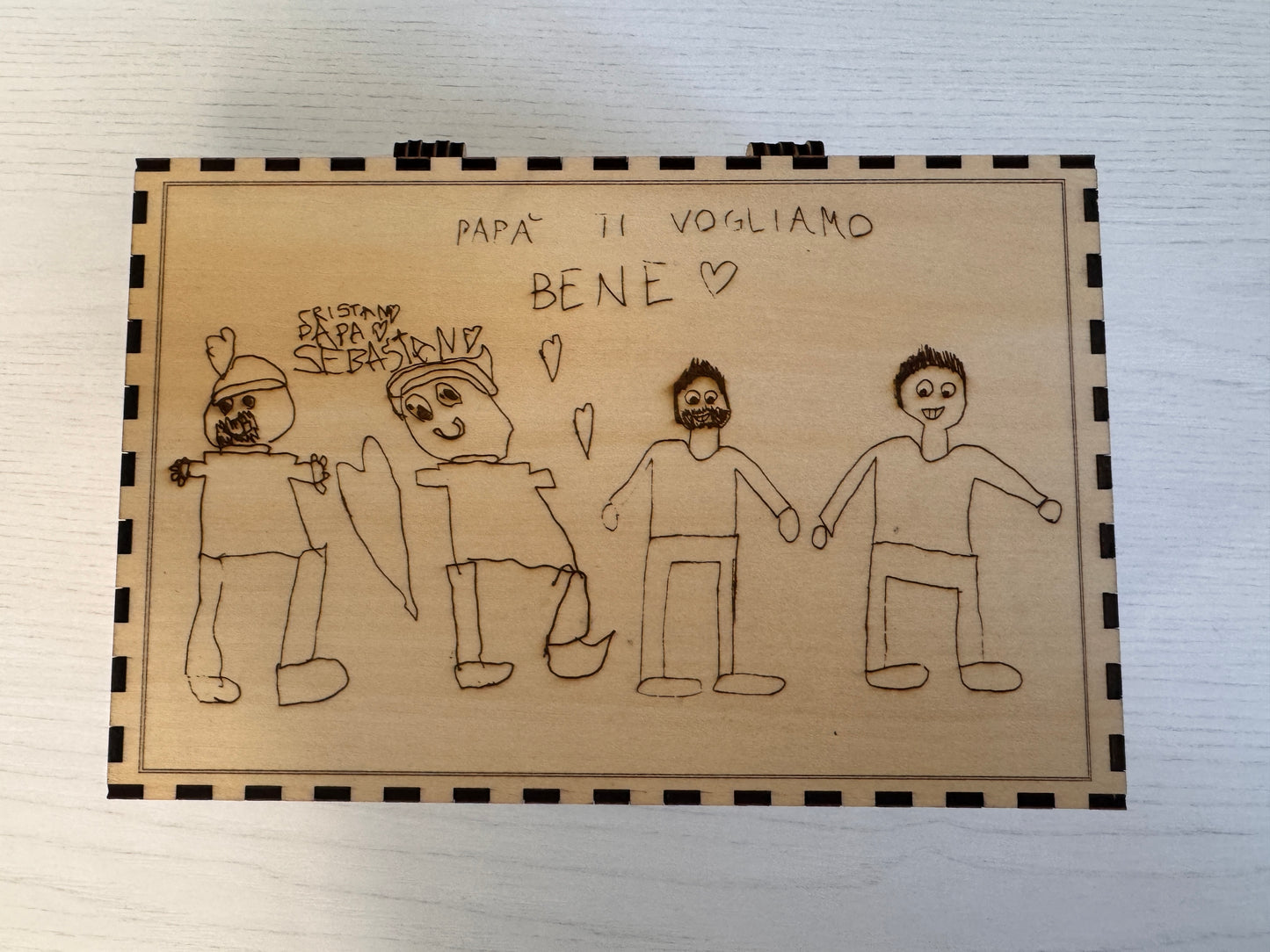 Scatola in Legno Personalizzata con Disegno del Bambino e Dedica per Papà