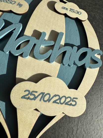 Fiocco nascita Mongolfiera in legno personalizzato