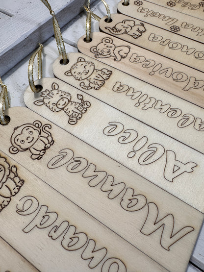 Segnalibro in Legno Personalizzato con Nome e Animaletto