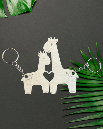 Coppia di portachiavi in legno con animali