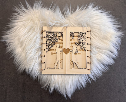 Biglietto d’Amore in Legno Personalizzato 💛