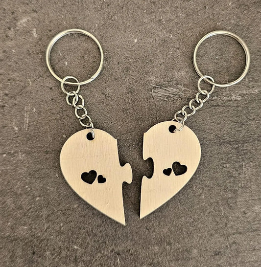 Portachiavi in legno personalizzato con incisione