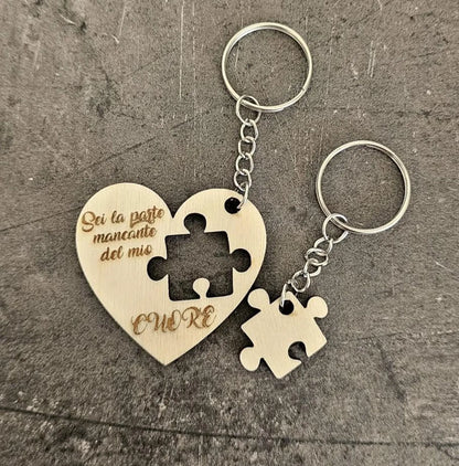 Portachiavi in legno personalizzato con incisione