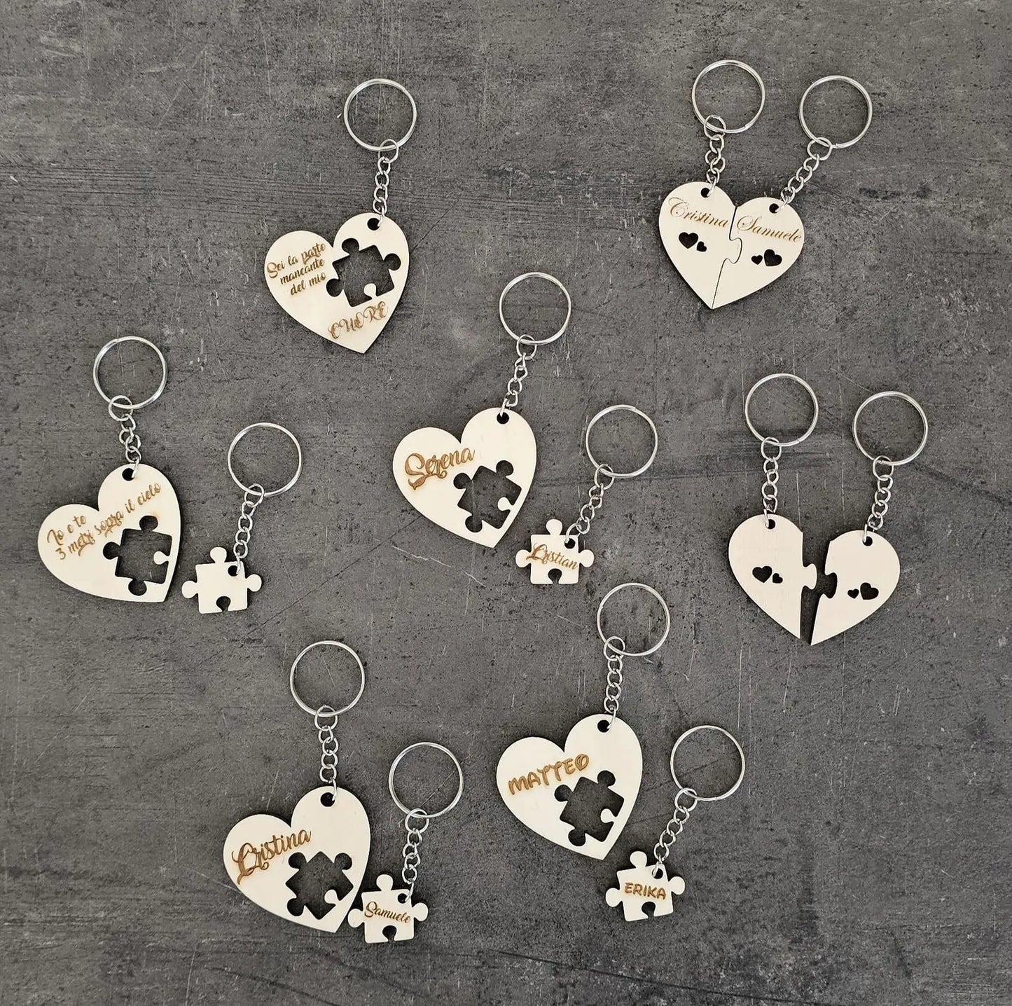 Portachiavi in legno personalizzato con incisione