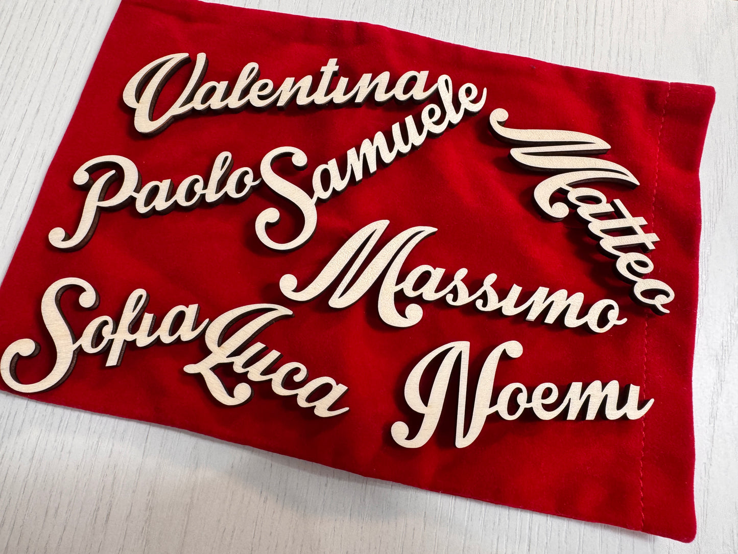 Segnaposto in Legno Personalizzato con Nome