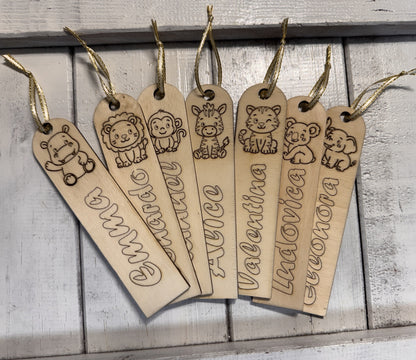 Segnalibro in Legno Personalizzato con Nome e Animaletto